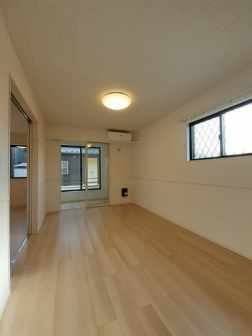 イーストサイド８６の居間・リビング
