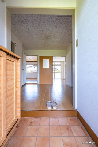 アーバン稲葉の玄関|玄関