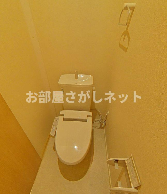 ホワイトスプライト【おとり物件なし】のトイレ
