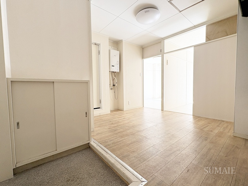 西川口ウイズマンションのその他|玄関から見たお部屋☆