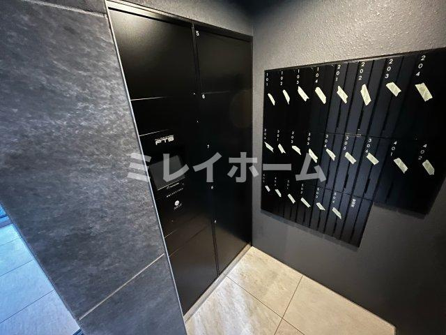 WHARF蒲田westのエントランス