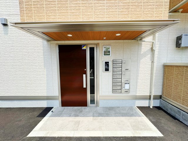 エレガンス　パレスのエントランス
