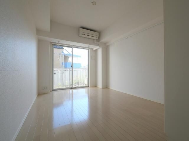 ＮＩＳＨＩ　ＩＫＥＢＵＫＵＲＯ　ＲＥＳＩＤＥＮＣＥのその他