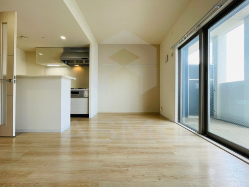 【居間・リビング】 | ブルフォルトゥーナ扇町