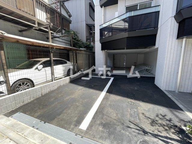 ティモーネプレミアム蒲田の駐車場