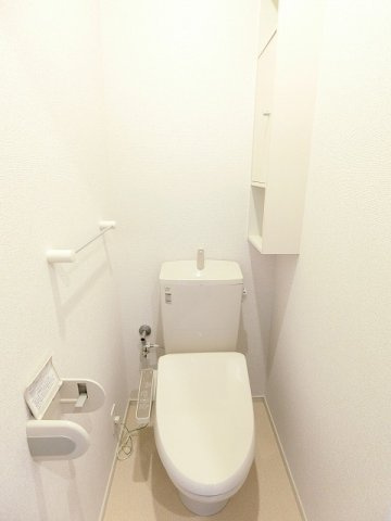 シャイニング・メゾンＢのトイレ|落ち着いたトイレです