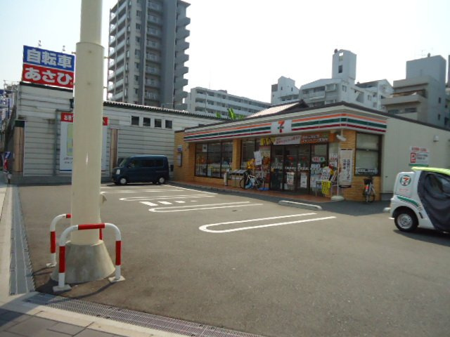 Aura横川（アウラヨコガワ）の周辺|セブンイレブン広島三篠3丁目店まで67ｍ