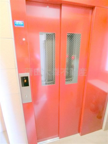ヴィラ南蒲田のその他共用部分|エレベーター