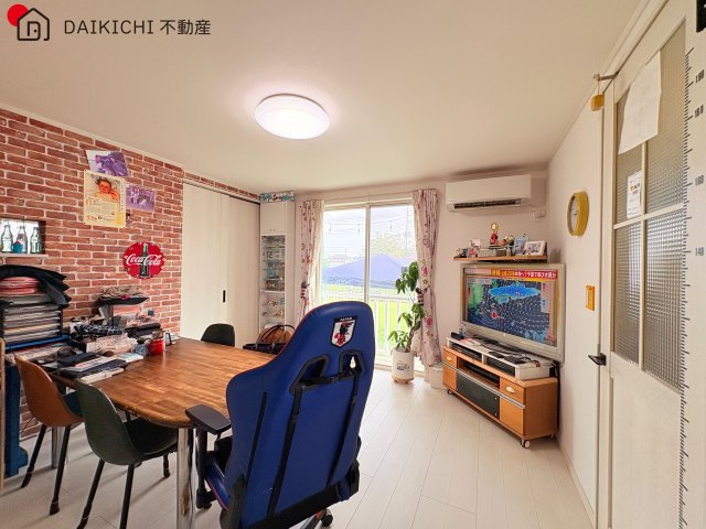 【居間・リビング】 | 川島町伊草　中古戸建