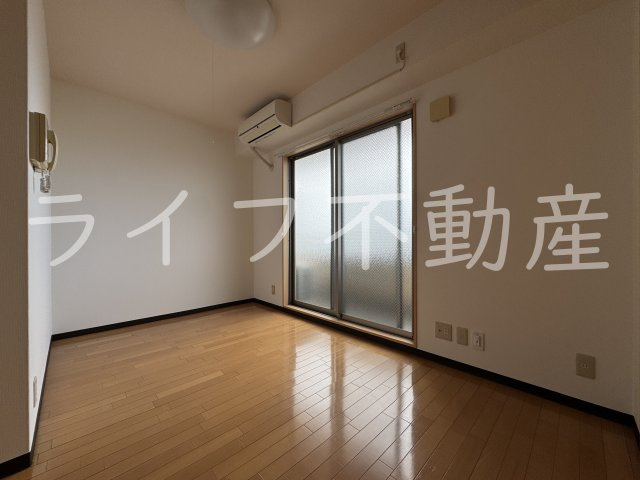 Celeb布施東の洋室|広々とした洋室です