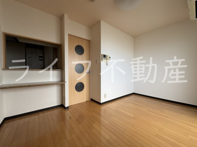 Celeb布施東の内装|おしゃれな内装です