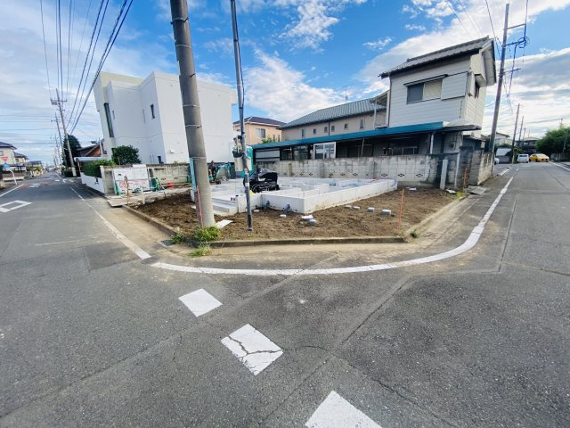 新築　前橋市山王町１丁目　Heartful　Town　A号棟の駐車場|　駐車スペースは並列2台+1台分可能です！

