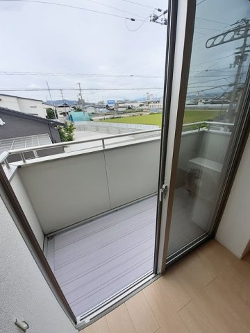 オプスＫＡＭＩＦＵＫＵＯＫＡのバルコニー