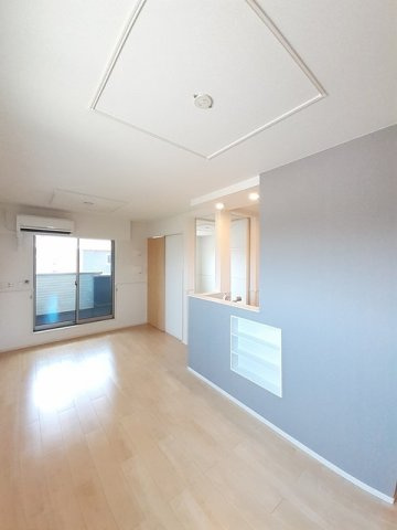 ラフォーレⅤ　Ａの居間・リビング