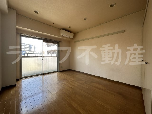 サンモールの居間・リビング