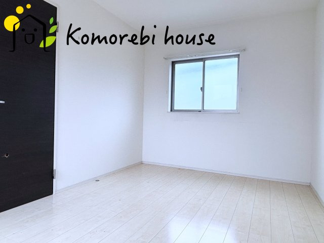 上尾市川1丁目 中古戸建の洋室|10/2撮影