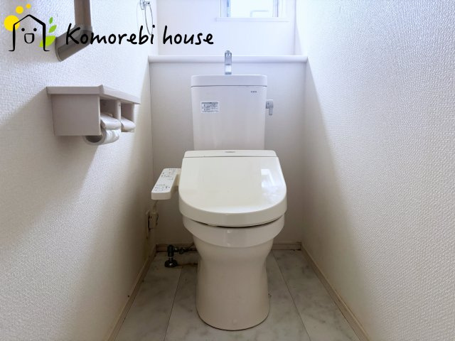 上尾市川1丁目 中古戸建のトイレ|10/2撮影