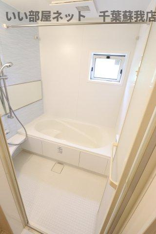 アメニティーなかにしⅣの浴室|コンパクトで使いやすいお風呂です