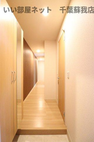アメニティーなかにしⅣの玄関|きれいな玄関です