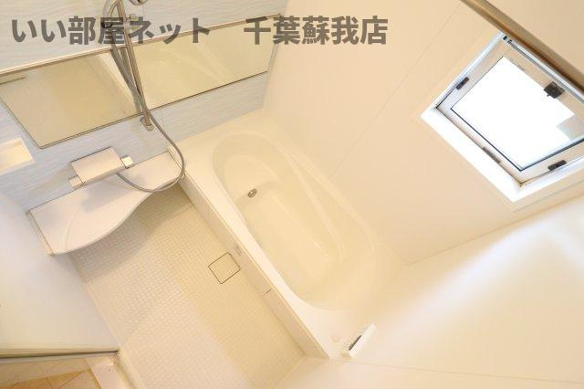 アメニティーなかにしⅣの浴室|落ち着いた空間のお風呂です
