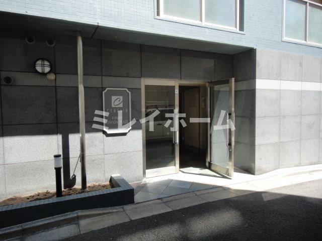 シンシア蒲田ステーションプラザのエントランス