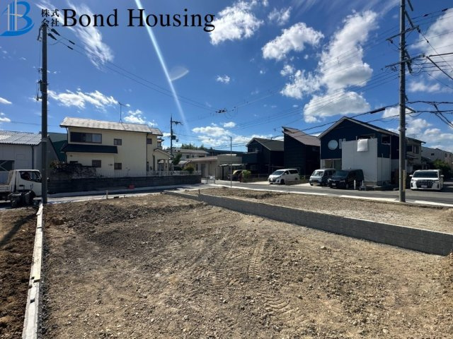 長期優良住宅認定物件　玉津町出合2期全8棟　3号棟の前面道路含む現地写真