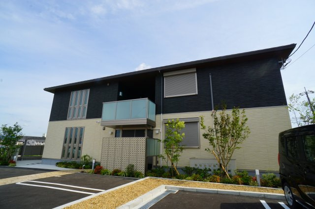 奈良市押熊町のアパート
