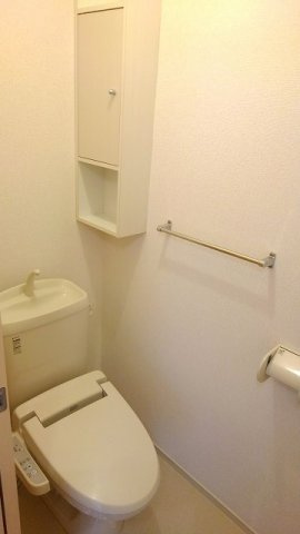 メゾン伏見のトイレ