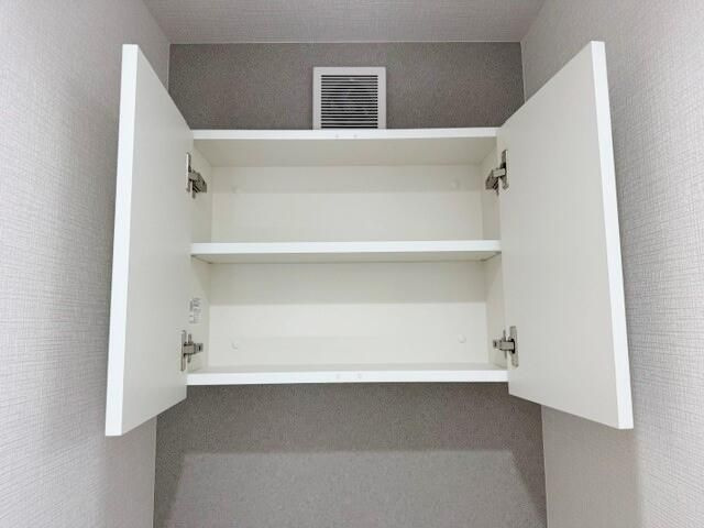 グランメゾン弘明寺の玄関