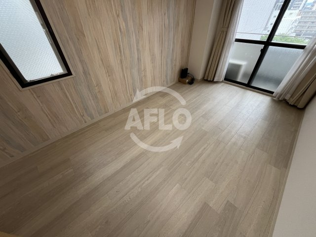 セレクト江坂の寝室|洋室