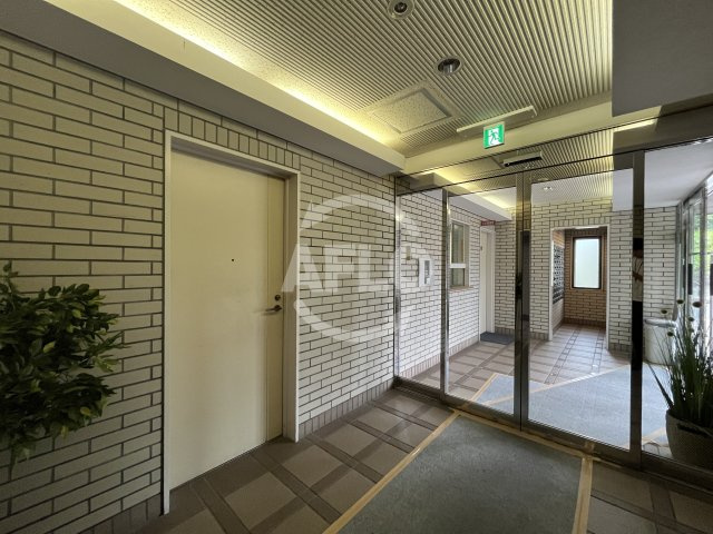 セレクト江坂のロビー|ロビー