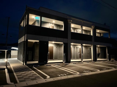 【外観】 | ムーンガーデン | 外観写真（夜）