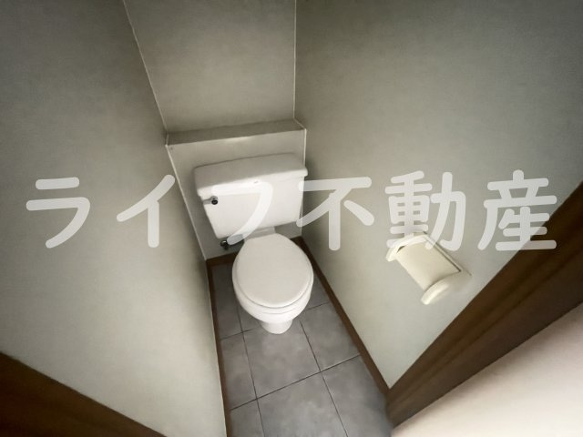 ラポール友愛Ⅱのトイレ|落ち着いた色調のトイレです