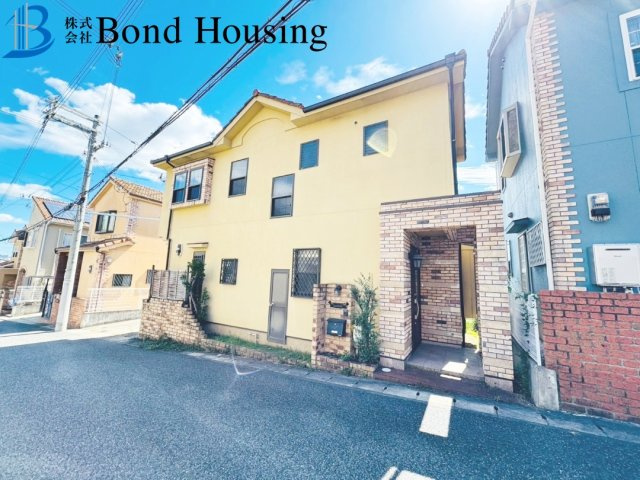 駐車並列2台　室内大変キレイ　西区伊川谷潤和　中古戸建のその他