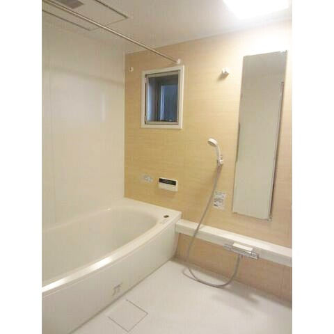 藤沢市鵠沼橘１丁目の賃貸マンションの浴室