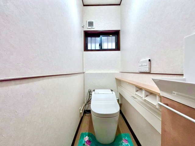 坂井市春江町上小森　中古住宅♪