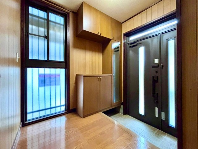 坂井市春江町上小森　中古住宅♪