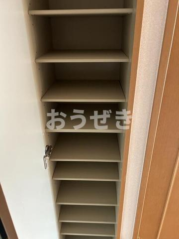 第五浅岡ビルの収納