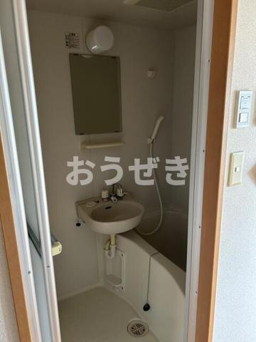 第五浅岡ビルの洗面所