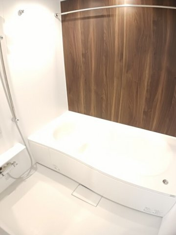 【浴室】 | アテン | 落ち着いた空間のお風呂です