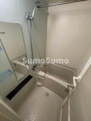 クレビオス南堀江の浴室