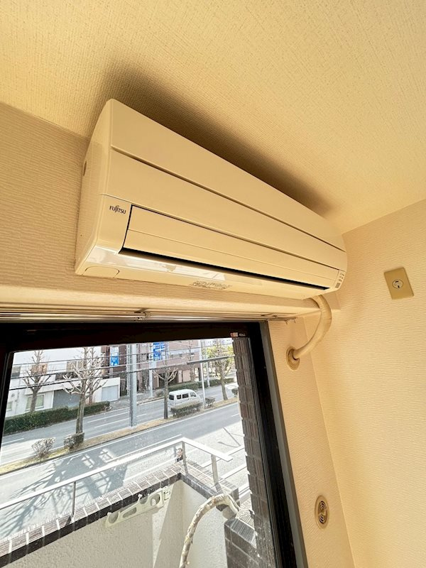 サングレイス山手館