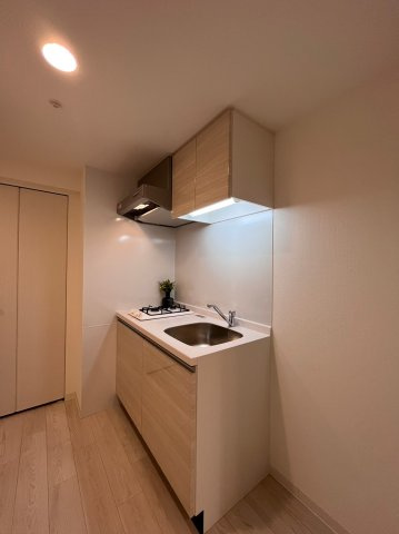 アドバンス上町台シュタットのキッチン