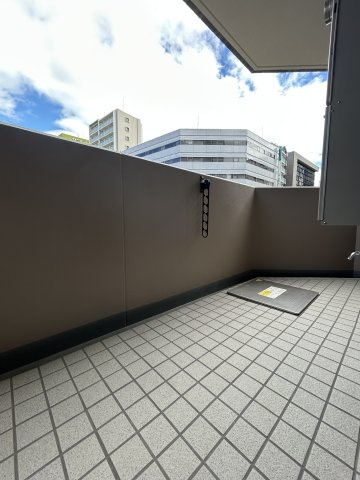 リーガル神戸三宮Ⅱのバルコニー