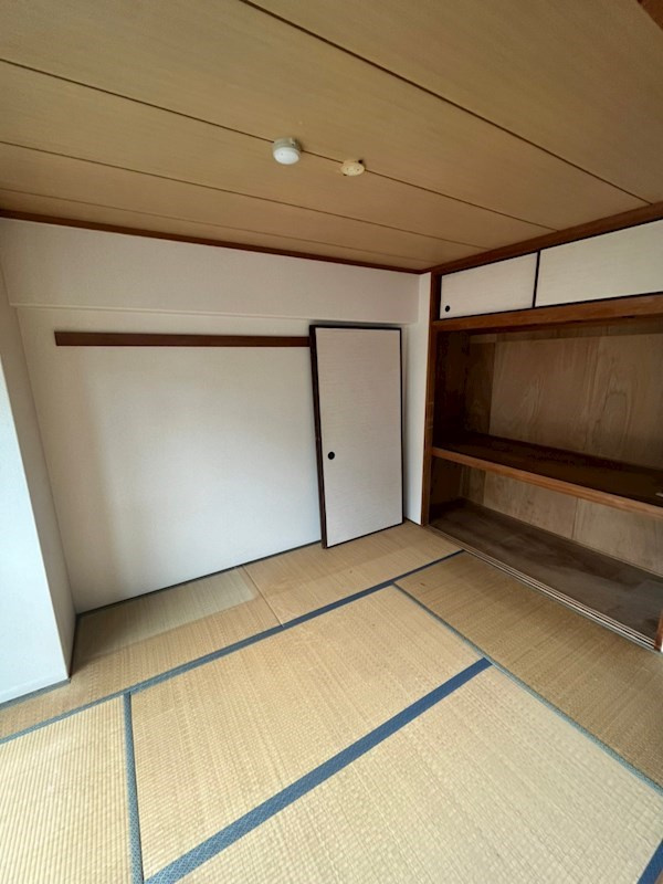 ロイヤル神戸池田広町の寝室