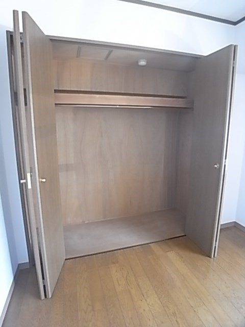 エクレール藤の収納