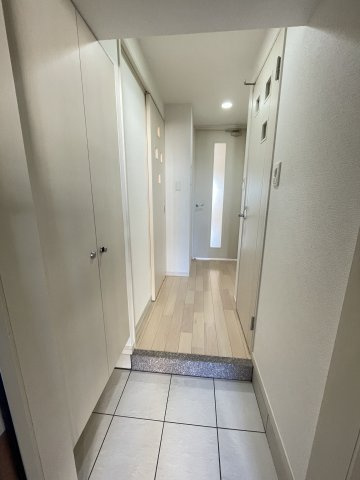 アトラスアルファーノ箱崎の玄関