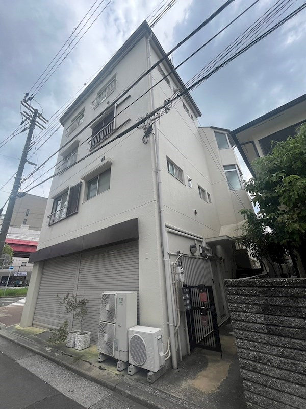 小高マンションの外観