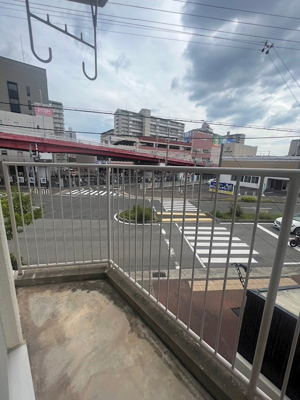 小高マンションのバルコニー