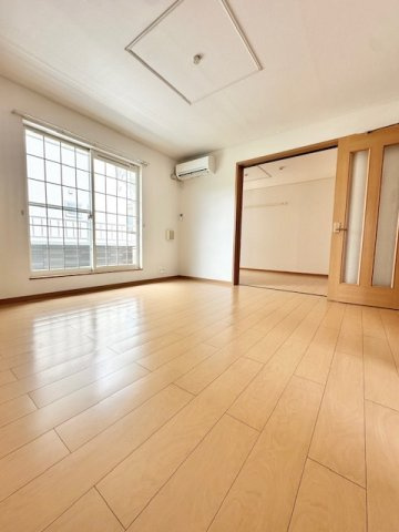エトワールバレーⅡの居間・リビング|居間です